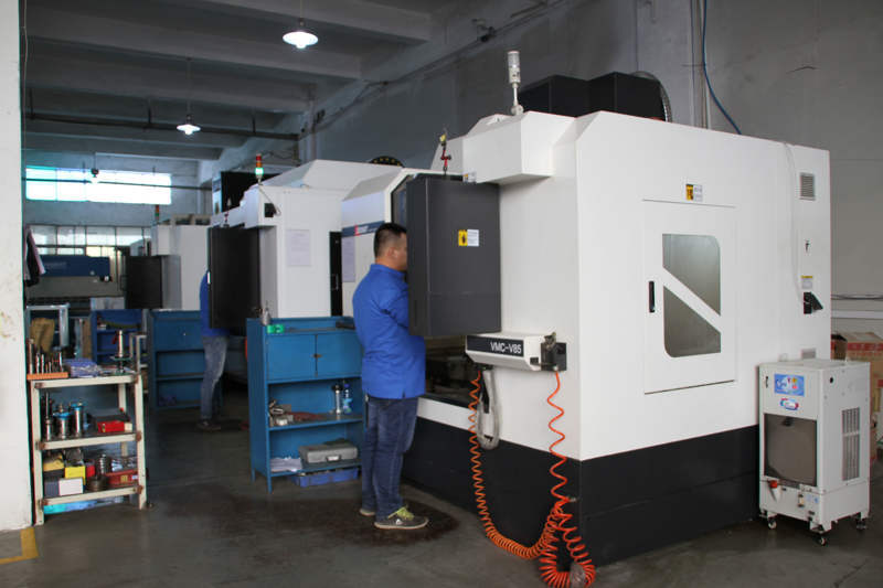 CNC加工設(shè)備 CNC加工設(shè)備